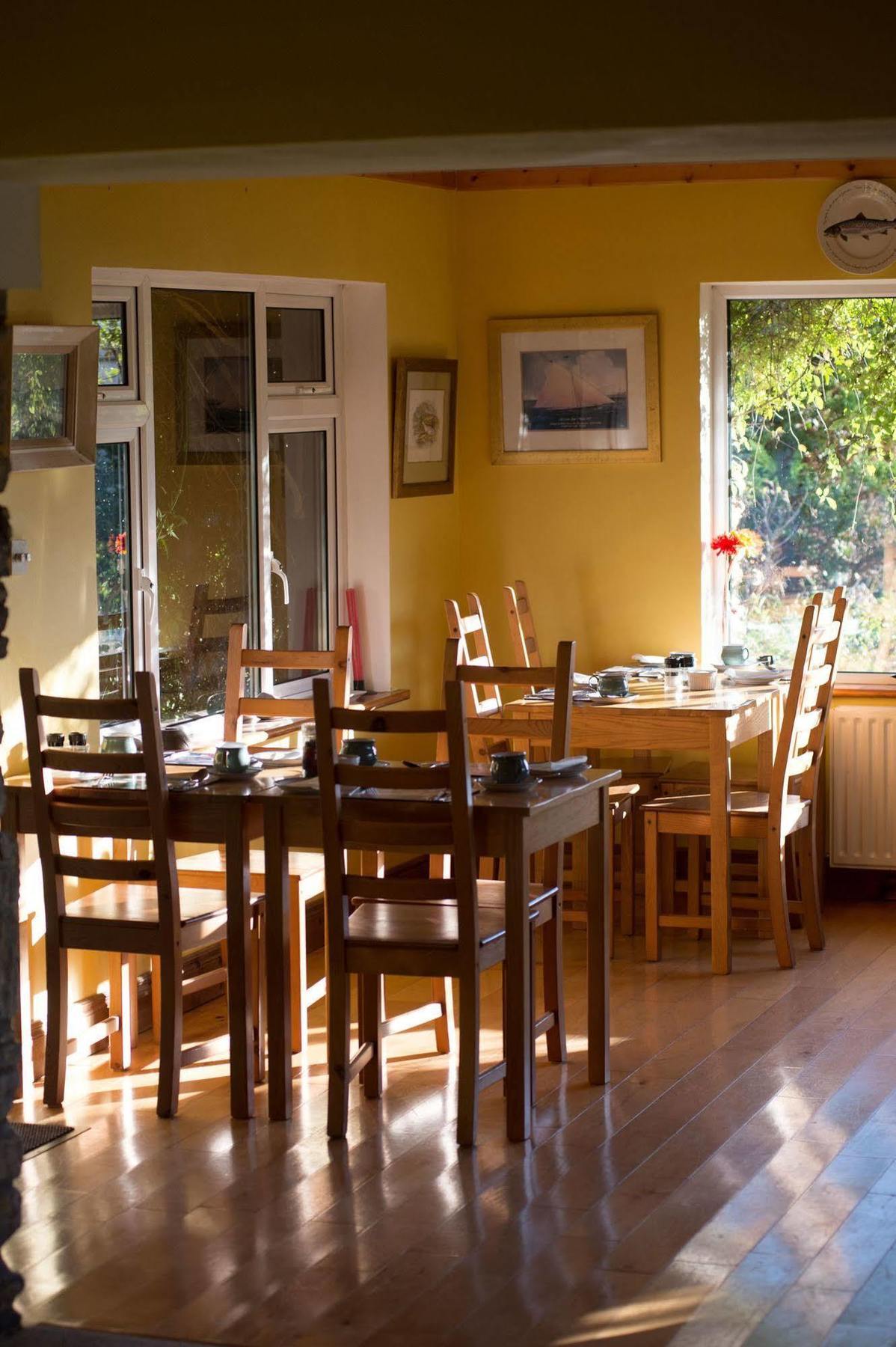 קליפדן Sharamore House B&B מראה חיצוני תמונה